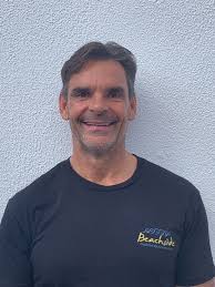 Fab returns after climbing the mountains of Africa, France and Japan.  🏔🌋🗻 A huge welcome back Fab!