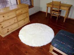 Circular throw rug that will feel oh so comfy against your feet. Round Faux Fur Area Rug Round Fake Fur Area Rug Ivory Faux Fur Rugs