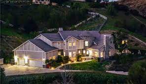 Passman homes is a full service provider of quality custom homes and remodeling services for residential & commercial properties in baton rouge la and the surrounding area. Shaquille O Neal Using Instagram To Sell His L A Mansion Housingwire