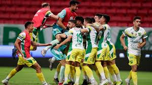 Últimas noticias del defensa y justicia en goal.com, incluyendo fichajes club social y deportivo defensa y justicia, commonly known as defensa y justicia or simply defensa, is an argentine football club from florencio. Asi Fue El Epico Triunfo De Defensa Y Justicia Ante Palmeiras Gol Agonico Para Ir Al Alargue Penal En Contra Por El Var Y Pelea En El Tunel Infobae