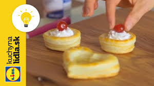 Cesto zaprášime múkou, prikryjeme utierkou a necháme asi 45 minút na teplom mieste kysnúť. Ako Vyuzit Listkove Cesto Na Rozne Sposoby Adriana Polakova Kuchyna Lidla Youtube