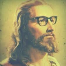 Laura Saad (@lalalauraheart)