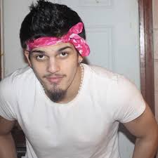(colloquial) ¡y luego me enseñó su nuevo celular tan chulo! Stream Cholo Drip Spanish Rap Beat By Tru Dru Beatz Listen Online For Free On Soundcloud