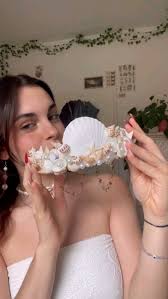 Aya Alvarez (aya4902)