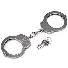 Learn how keys, shims, and paperclips open them.source: Buy Vipertek Double Lock Steel Police Edition Professional Grade Handcuffs Silver Online In Vietnam B00ng3jh8e