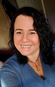 Good morning and TGIF! Harry and Lloyd are waiting for the sun to come up  to see what kind of a day it will be and to say good morning to Mario.