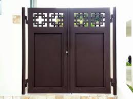 Imagenes de portones sencillos jardines minimalista con piedra y. Rejas Y Portones Portones Modernos Portones Modernos Portones Modernos Para Casas Diseno De Puertas Modernas