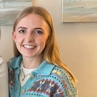 700+ "Quelch" profiles