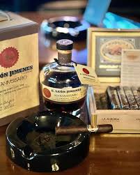 Weekend vibes with La Aurora Cigars and La Aurora Leon Jimenez 110  Anniversario aged Rum! Life is good. Cheers to you! 🥂✨ Availble  @empiresociallounge #WeekendVibes #LaAuroraCigars #LeonJimenezRum  #LifeIsGood #Cheers #CigarLovers #RumLovers ...