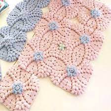 Vintage Wedding Ring Motif Squares This Crochet Pattern Tutorial Is Available For Free Full Post Vintage Weddi Crochet Patterns Crochet Crochet Wedding