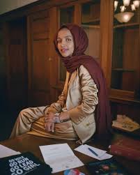 Omar's youngest daughter isra hirsi is an activist in the usa. Ilhan Omar Age Net Worth Height Real Name Father Weight 2021 World Celebs Com