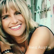 Amie Austin's Instagram, Twitter & Facebook