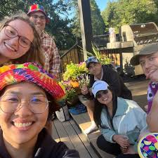 We traded our desks for dockside views and had an amazing day at the lake  filled with laughs, sunshine, and some epic team bonding. From games to  good vibes, this crew knows