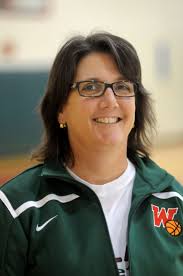 Girls basketball: Woodlands shifts to outside game