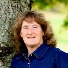 Terri Metcalf's Instagram, Twitter & Facebook