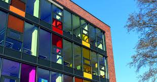 Una scuola colorata &ndash; p+A products - professione Architetto