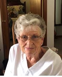 Jewell Potter's Instagram, Twitter & Facebook