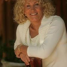 Meet Your Neighbor: Novelist Marti Davis wants to see her books everywhere 