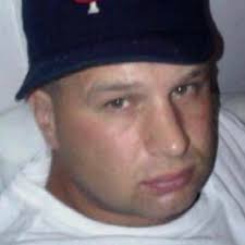 How to complete the red worm mission in Call of Duty Warzone?