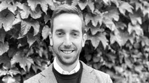 El pasado mes de mayo tuve el placer de conversar con Clemente Corona de  FORBES España durante #Envision2025 en Chengdu 🇨🇳, el evento global de  Trip.com Group que reunió a partners, líderes