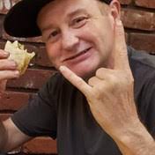 Francis Beasley's Instagram, Twitter & Facebook