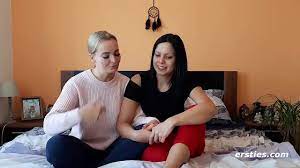 09/26 we can't get enough of the lustful lola r. Intimate Moments Madels Konnen S Besser Xvideos Com