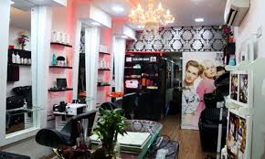 Juice salons being one of the top hair salons of mumbai, juice is known for their high client satisfaction and edgy hair cuts. Best Hair Salons In Mumbai Our Top 10 Heart Bows Makeup