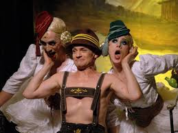 See reviews and photos of cabarets in paris, france on tripadvisor. Cabaret Cultural Features Famous Cultural Features In Cabaret Germany Insight Guides
