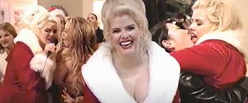 The Holiday Party That Epitomized Anna Nicole Smith's Big Tit Energy
