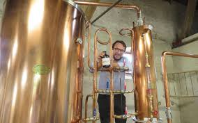 20.45 documentaire speed gang 2 épisodes (100 mn). Fresnes Sur Marne La Premiere Distillerie Seine Et Marnaise De Whisky Est Nee Le Parisien