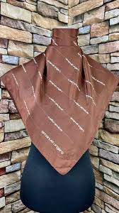 Freeshipping Emanuel Ungaro Silk Scarf Vintage Scarves T400