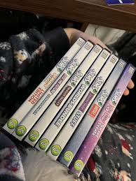 If your boyfriend is always in the comfiest clothes possible, they may just need some slippers to pair get it from brightland for $22. My Christmas Presents From My Boyfriend Sims3