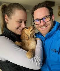 Est-ce qu'elle est Maggie ou Lucy ? : r/goldenretrievers