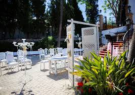 A tan solo 15 minutos de barcelona encontrareis la masía de bodas mas llombart, situada en el municipio de sant fost de campsentelles. Eventos Ceibo Alquiler De Mobiliario Ambientaciones