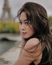 I was born to be real, not to be perfect 🤍