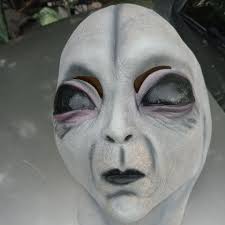 What is the meaning of the one-way sign in the photo?