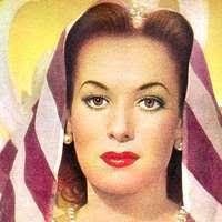 Lance Cpl. Nyaisha Moore, dressed in a 1943 Marine