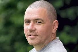 Ex-con Tony comes good to make a difference