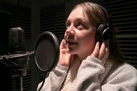 Carson School senior gets voiceover role