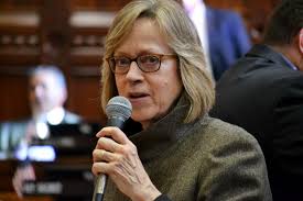 Longtime Connecticut lawmaker Terrie Wood seeks GOP bid for secretary of  state