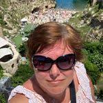 Chris Lavau's Instagram, Twitter & Facebook