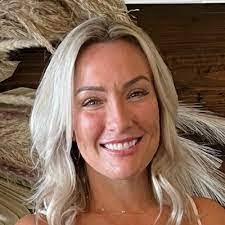 Dawn Liddle's Instagram, Twitter & Facebook