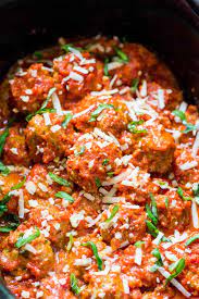 This recipe is so easy to make and is the perfect dinner to feed a crowd! Crock Pot Turkey Meatballs Recipe Crowd Pleasing Wellplated Com