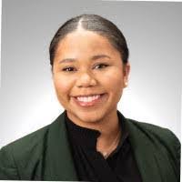 Luz Garrison's Instagram, Twitter & Facebook