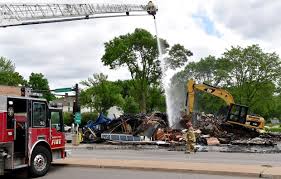 View pharmacy hours, refill prescriptions online and get directions to walgreens. After Being Looted And Then Destroyed By Arsonists Lloyd S Pharmacy Plans To Rebuild Twin Cities