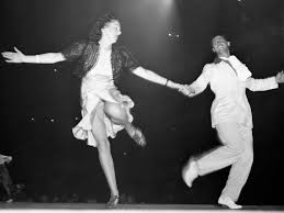 Na razie nikt nie dodał opisu do tego filmu. The Most Popular Dance The Year You Were Born