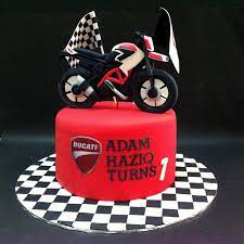 Fondant Cakes Fondant 3d Ducati Motorcycle Motorcycle Cake Motorcycle Birthday Cakes Motorbike Cake