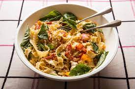 Lobster Pasta With Yellow Tomatoes And Basil By David Tanis Pasta With Yellow Tomatoes Lobster Pasta Summer Pasta Recipes