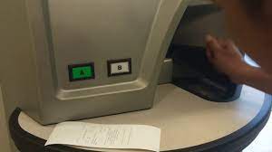 Lebih senang apabila cawangan bank anda mempunyai mesin penukaran duit syiling saya ada setengah balang duit syiling yang saya sempat kumpul dalam tahun 2018. Maybank Equine Park Coin Deposit Machine Mesin Deposit Syiling Youtube