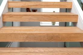 Treppe Geschlossen Und Offen Vor Nachteile